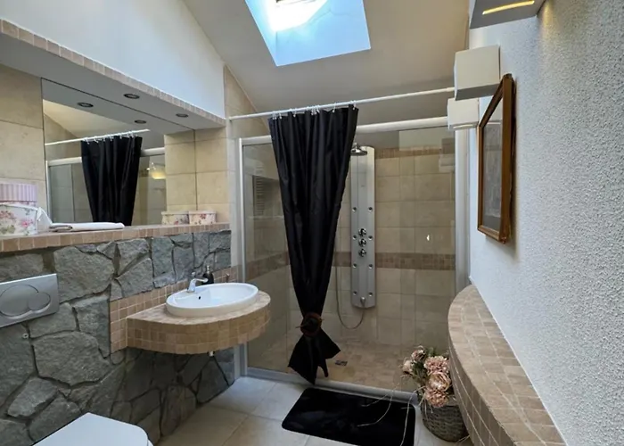 Villa Swierkowa 19 *